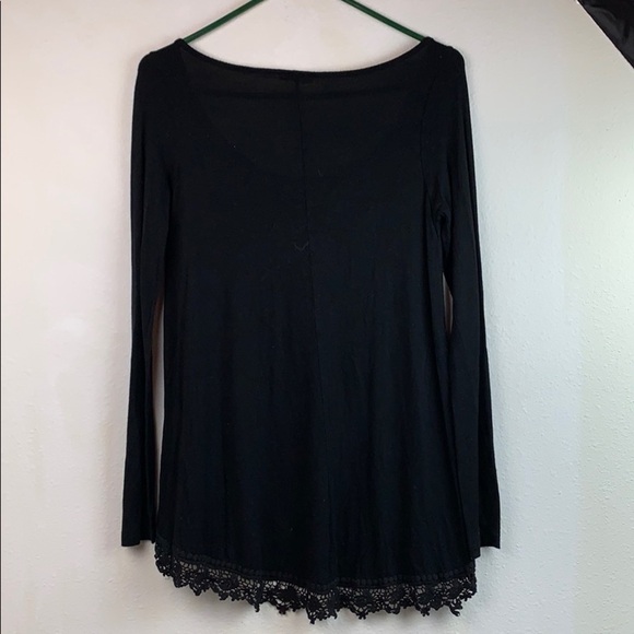 Kona tunic top high low crochet trim wide neck - Picture 5 of 9